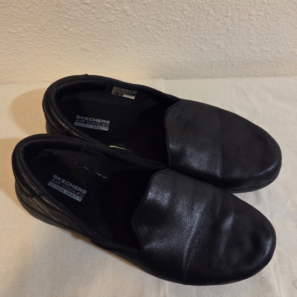 Skechers faux suede loafers